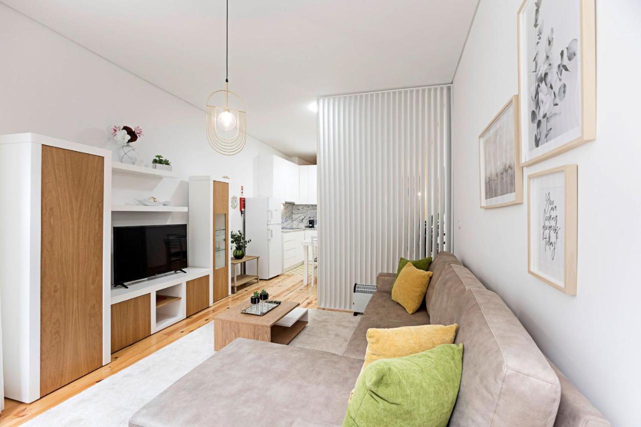 Loios 1Br Flat Downtown By Lovelystay ปอร์โต ภายนอก รูปภาพ