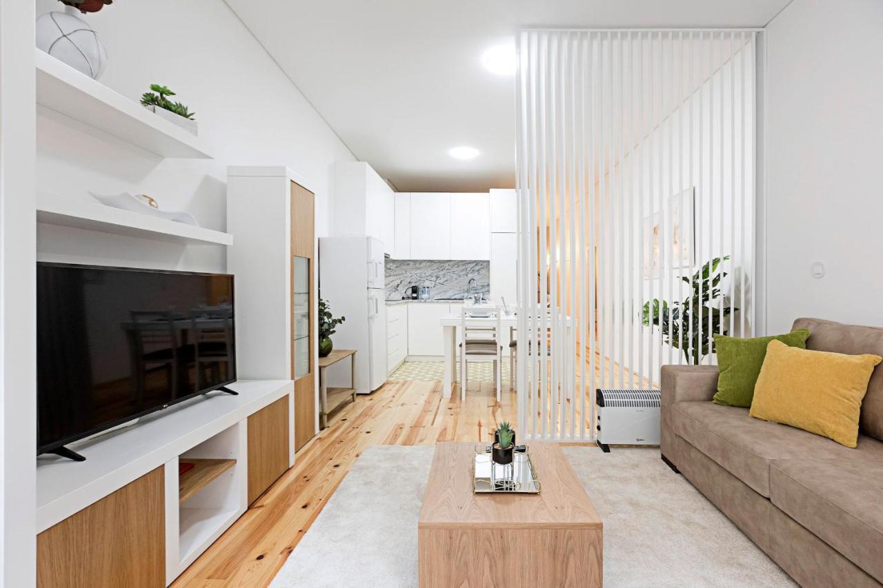 Loios 1Br Flat Downtown By Lovelystay ปอร์โต ภายนอก รูปภาพ